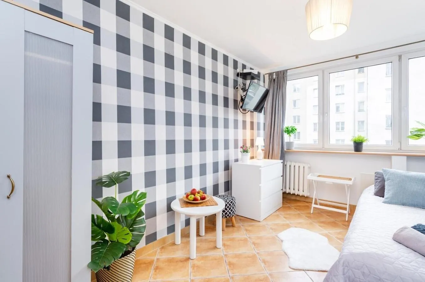 Cinnamon Apartment Metro Swietokrzyska Warsaw